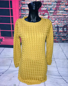 Vestido de moda de dama tejido estilo punto amarillo